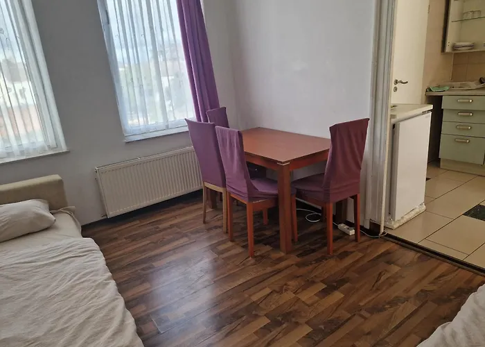 Doppelzimmer Mit Küche 2gh Apartment Krefeld